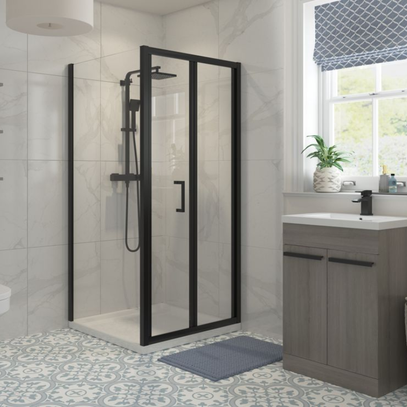 Opulent Lincoln 700mm Side Panel - Matt Black (OBC116170)